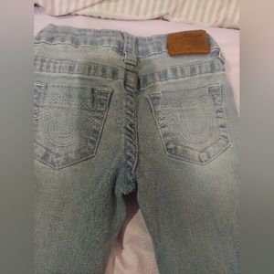 True religion jeans comes with a free pair